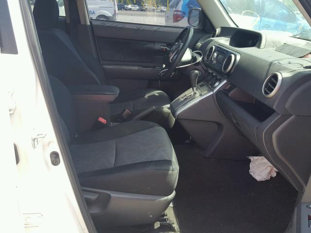 JTLZE4FE6B1127355 - 2011 TOYOTA SCION XB თეთრი ფოტო 5