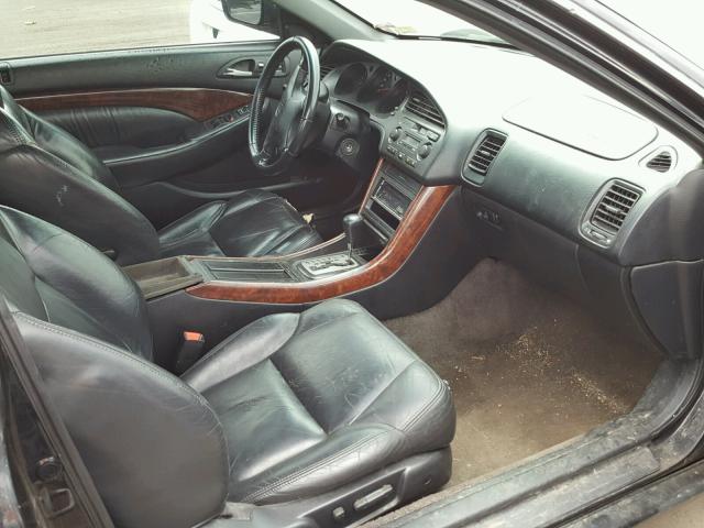 19UYA42431A019193 - 2001 ACURA 3.2CL BLACK photo 5