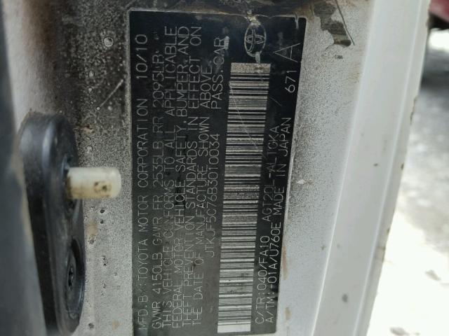 JTKJF5C76B3010034 - 2011 TOYOTA SCION TC 白色 照片 10