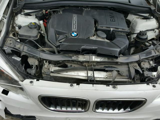 WBAVM5C55FVV94222 - 2015 BMW X1 XDRIVE3 WHITE photo 7