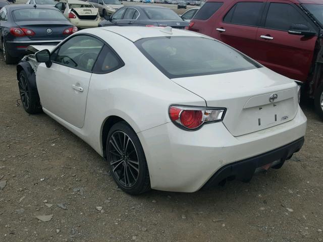 JF1ZNAA13F9711840 - 2015 TOYOTA SCION FR-S WHITE photo 3