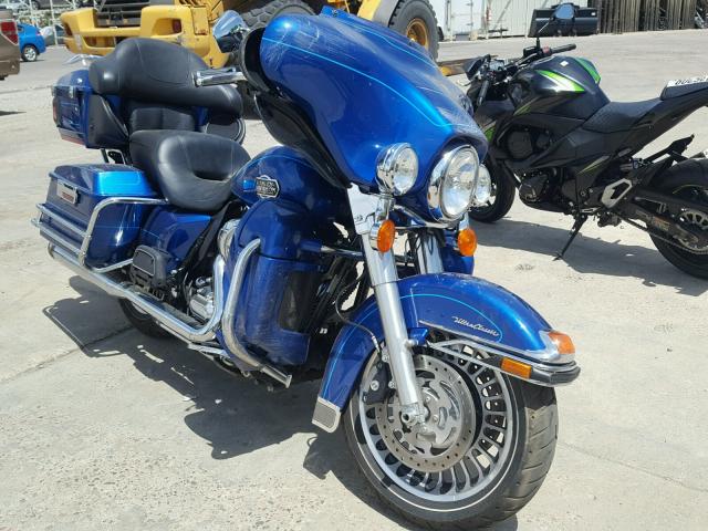 1HD1FC411AB655344 - 2010 HARLEY-DAVIDSON FLHTCU BLUE photo 1