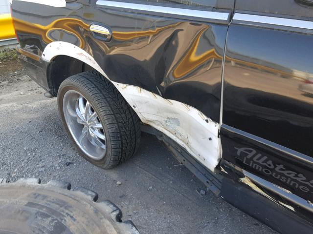 5LMPU28A1XLJ16580 - 1999 LINCOLN NAVIGATOR 黑色 照片 9