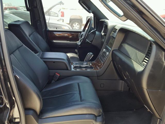 5LMJJ2HT1GEL01779 - 2016 LINCOLN NAVIGATOR 黑色 照片 5