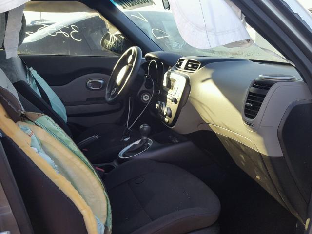 KNDJN2A26F7169599 - 2015 KIA SOUL GRAY photo 1