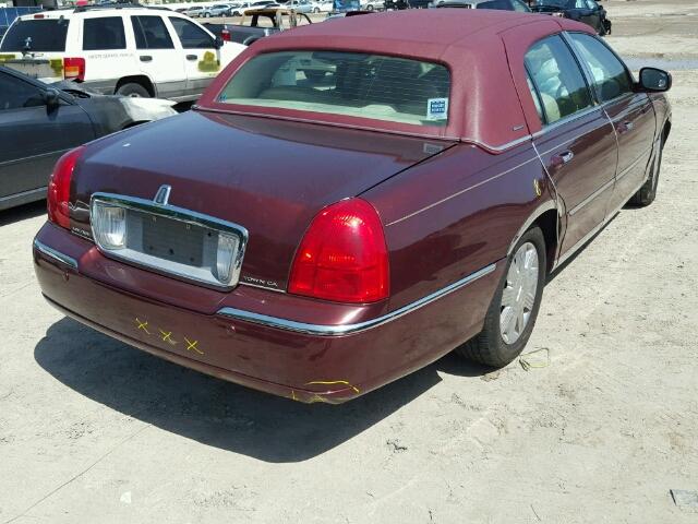 1LNHM83W14Y645149 - 2004 LINCOLN TOWN CAR U MAROON photo 4