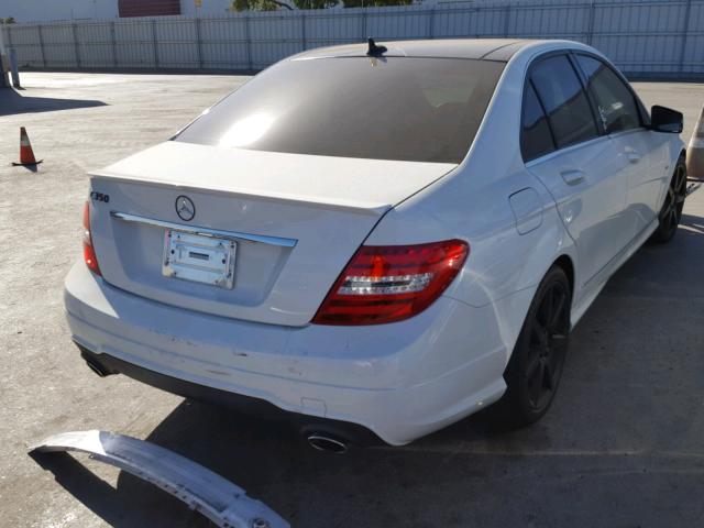 WDDGF5HB6CR218482 - 2012 MERCEDES-BENZ C 350 WHITE photo 4