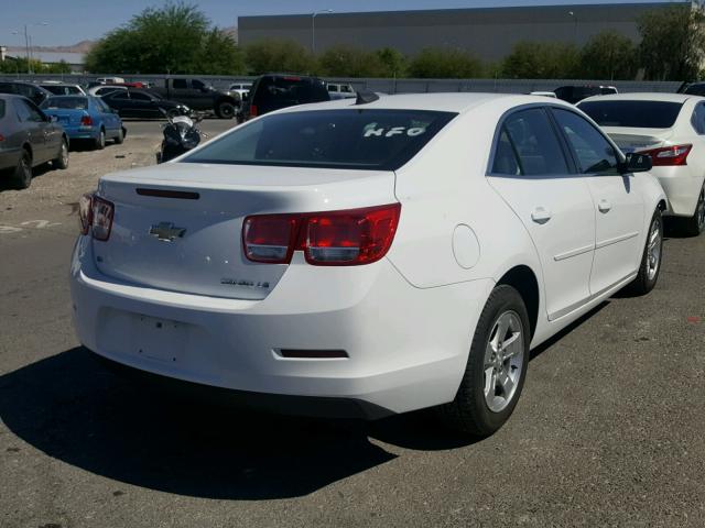 1G11B5SL7FU123307 - 2015 CHEVROLET MALIBU LS თეთრი ფოტო 4