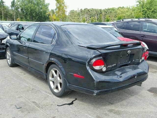 JN1CA31A31T314425 - 2001 NISSAN MAXIMA GXE BLACK photo 3