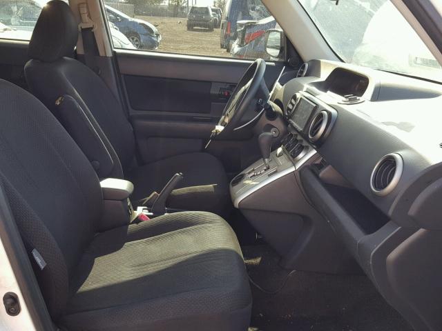 JTLKE50E291080254 - 2009 TOYOTA SCION XB თეთრი ფოტო 5