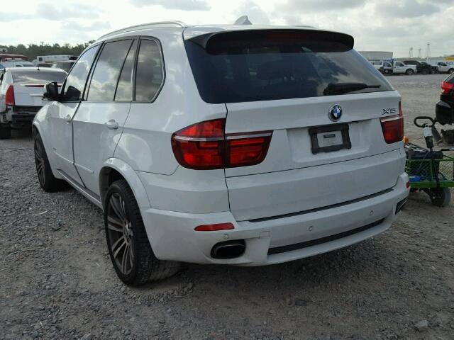 5UXZV4C5XCL751857 - 2012 BMW X5 XDRIVE3 WHITE photo 3