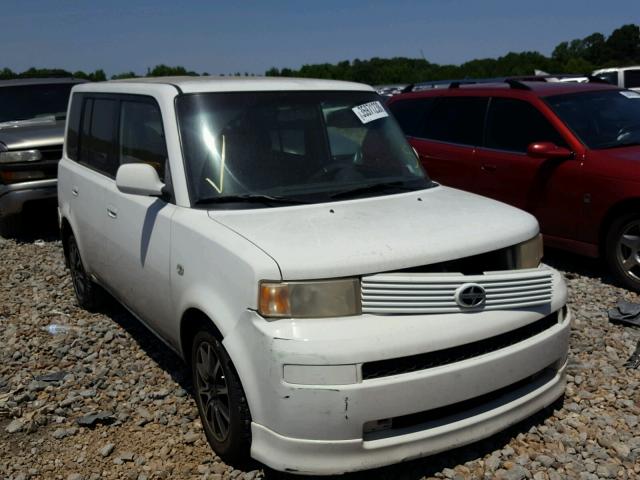 JTLKT324450177485 - 2005 TOYOTA SCION WHITE photo 1