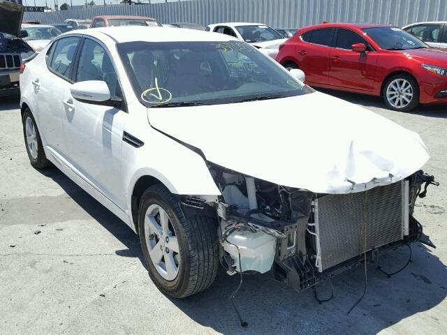 KNAGM4A75F5657939 - 2015 KIA OPTIMA WHITE photo 1