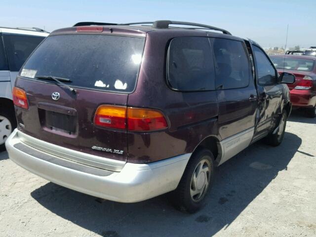 4T3ZF13C9XU122914 - 1999 TOYOTA SIENNA LE PURPLE photo 4