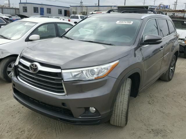 5TDKKRFH5GS135437 - 2016 TOYOTA HIGHLANDER ნაცრისფერი ფოტო 2