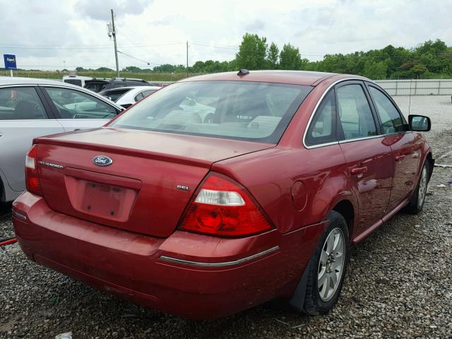 1FAHP24157G154224 - 2007 FORD FIVE HUNDR RED photo 4
