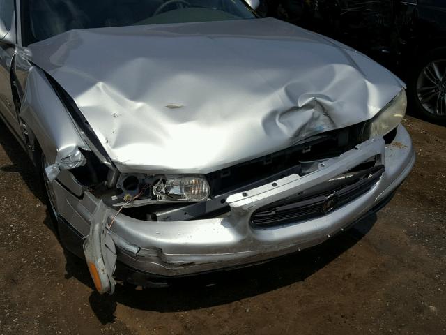 2G4WF551411328868 - 2001 BUICK REGAL GS SILVER photo 9