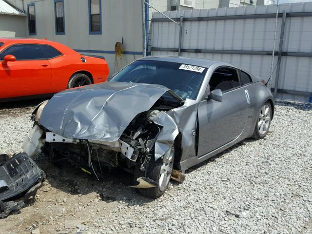 JN1AZ34EX4T050042 - 2004 NISSAN 350Z COUPE GRAY photo 2