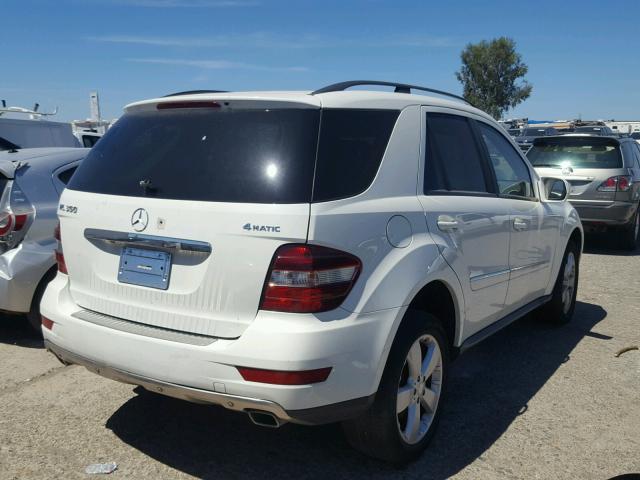 4JGBB86E79A450543 - 2009 MERCEDES-BENZ ML 350 WHITE photo 4