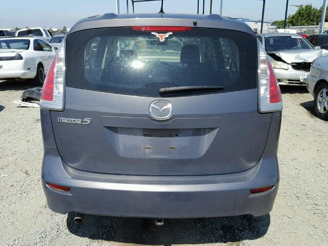 JM1CR293X90355167 - 2009 MAZDA 5 GRAY photo 9