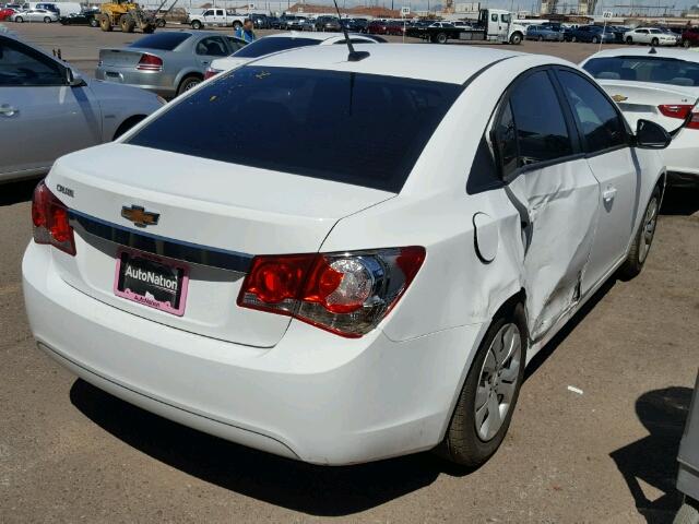 1G1PB5SH5E7179796 - 2014 CHEVROLET CRUZE LS WHITE photo 4