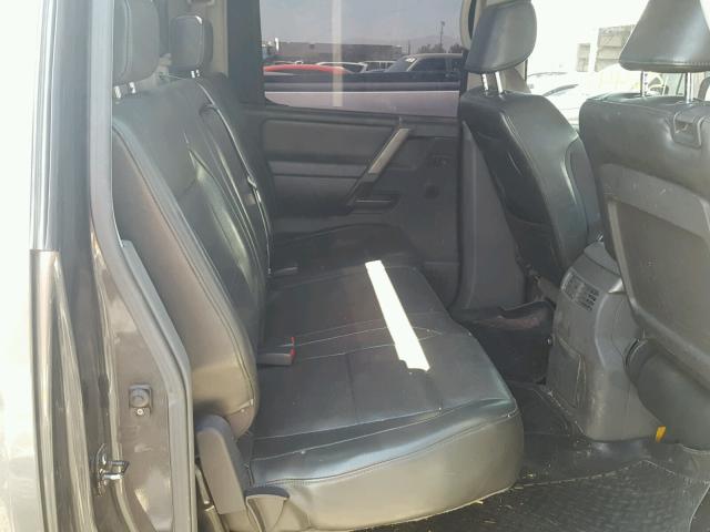 1N6AA07B75N573767 - 2005 NISSAN TITAN XE GRAY photo 6