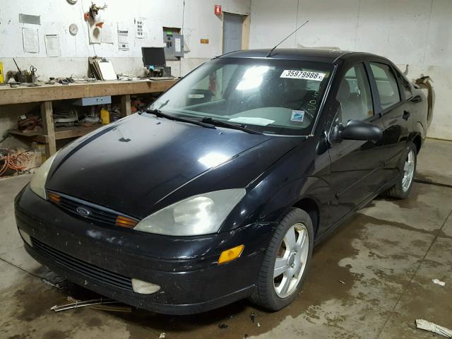 1FAFP38Z24W155751 - 2004 FORD FOCUS ZTS BLACK photo 2