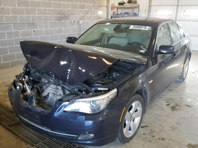 WBANV13538CZ56990 - 2008 BMW 528 XI BLUE photo 2