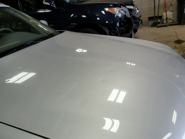 1G1NE52J12M698021 - 2002 CHEVROLET MALIBU LS 银色 照片 9