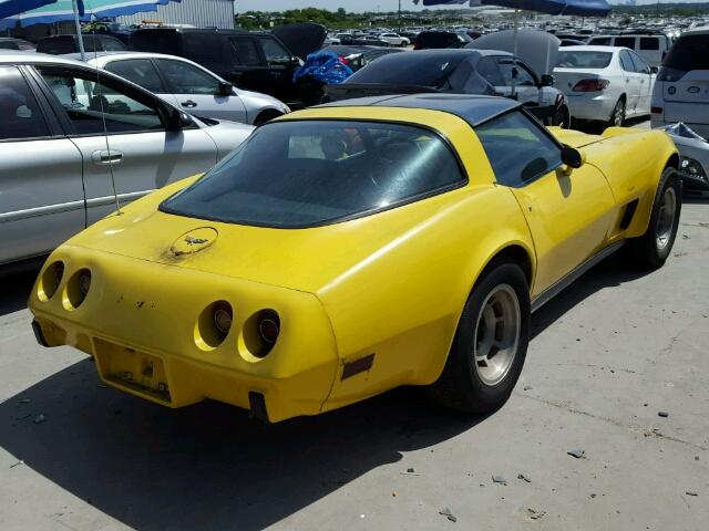 1Z8749S436790 - 1979 CHEVROLET CORVETTE YELLOW photo 4