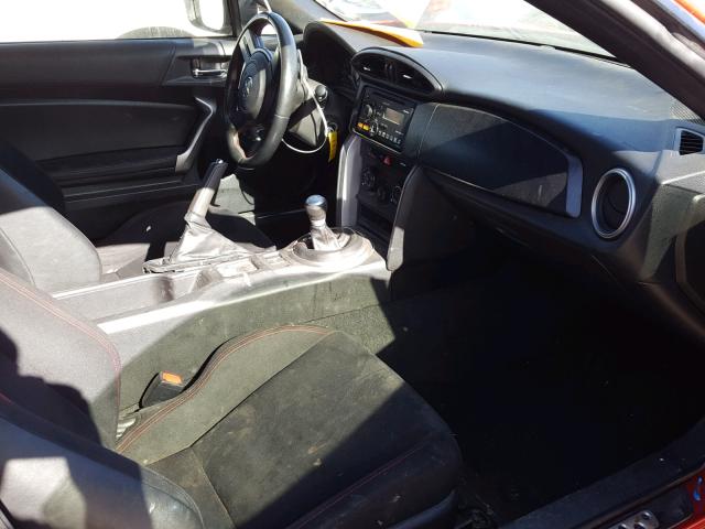 JF1ZNAA14D2713246 - 2013 TOYOTA SCION FR-S წითელი ფოტო 5