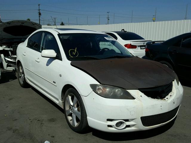 JM1BK323641177342 - 2004 MAZDA 3 S WHITE photo 1