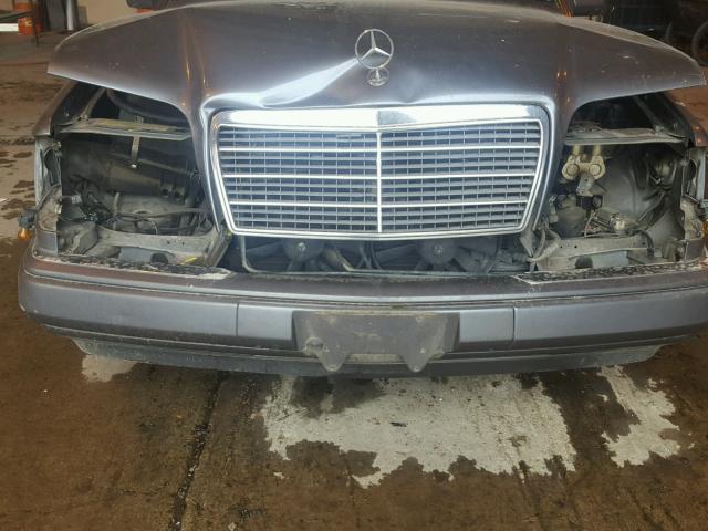 WDBEB31E8SC171364 - 1995 MERCEDES-BENZ E 300D GRAY photo 9