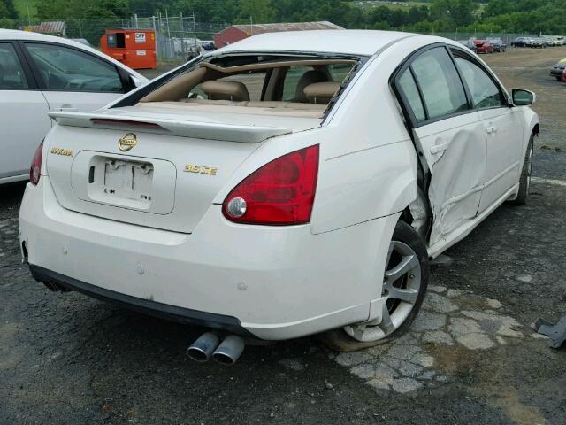 1N4BA41E17C810257 - 2007 NISSAN MAXIMA SE WHITE photo 4