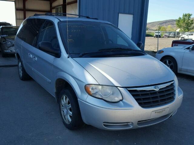 2A4GP54L76R634846 - 2006 CHRYSLER TOWN & COU SILVER photo 1