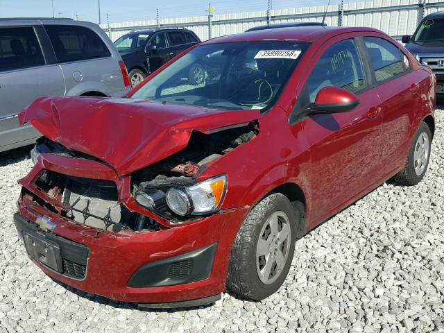 1G1JA5SH8D4127832 - 2013 CHEVROLET SONIC LS 红色 照片 2