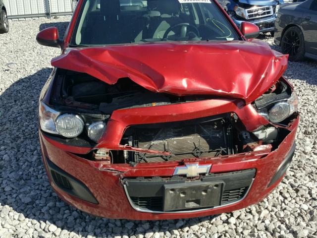 1G1JA5SH8D4127832 - 2013 CHEVROLET SONIC LS 红色 照片 9