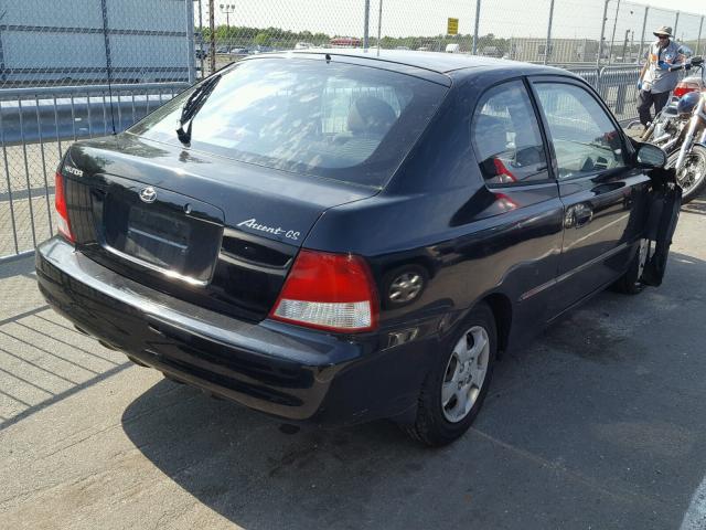 KMHCG35CX1U081690 - 2001 HYUNDAI ACCENT GS BLACK photo 4