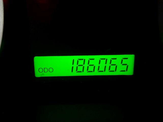 KL1TD5DE0AB086007 - 2010 CHEVROLET AVEO LS GRAY photo 8