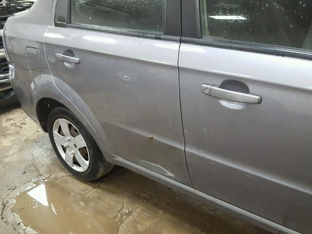 KL1TD5DE0AB086007 - 2010 CHEVROLET AVEO LS GRAY photo 9