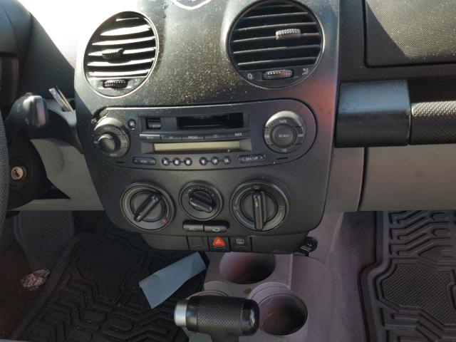 3VWCC21C1XM444940 - 1999 VOLKSWAGEN NEW BEETLE 蓝色 照片 9