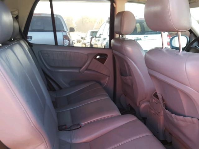 4JGAB72E2YA188361 - 2000 MERCEDES-BENZ ML 430 银色 照片 6