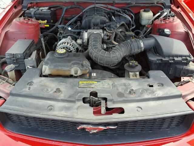 1ZVFT80NX75359278 - 2007 FORD MUSTANG RED photo 7