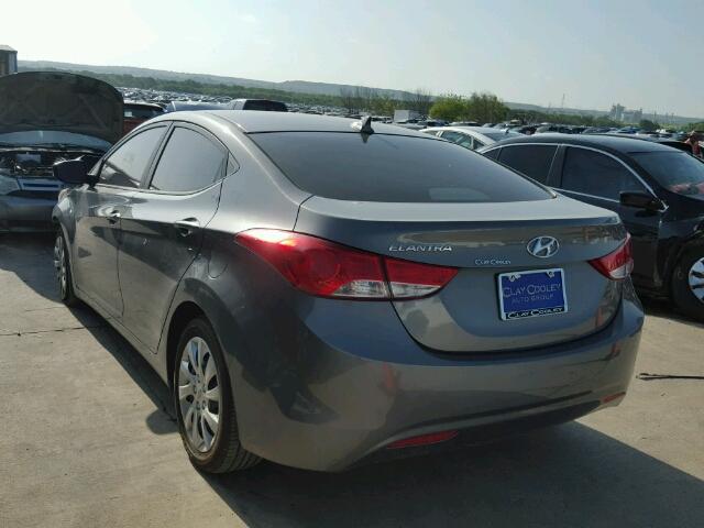 5NPDH4AEXCH135585 - 2012 HYUNDAI ELANTRA GL GRAY photo 3