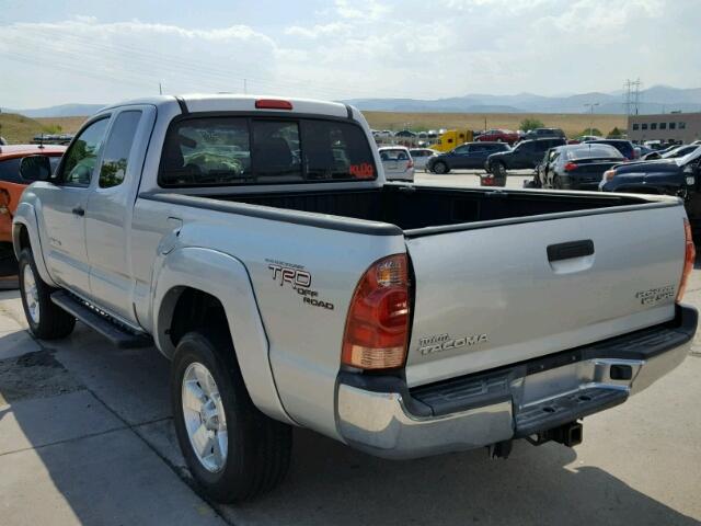 5TETU62N88Z543766 - 2008 TOYOTA TACOMA PRE GRAY photo 3