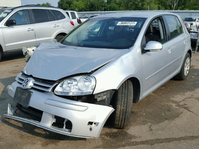 WVWDA71K68W093879 - 2008 VOLKSWAGEN RABBIT SILVER photo 2