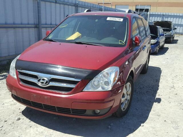 KNDMC233576041631 - 2007 HYUNDAI ENTOURAGE RED photo 2