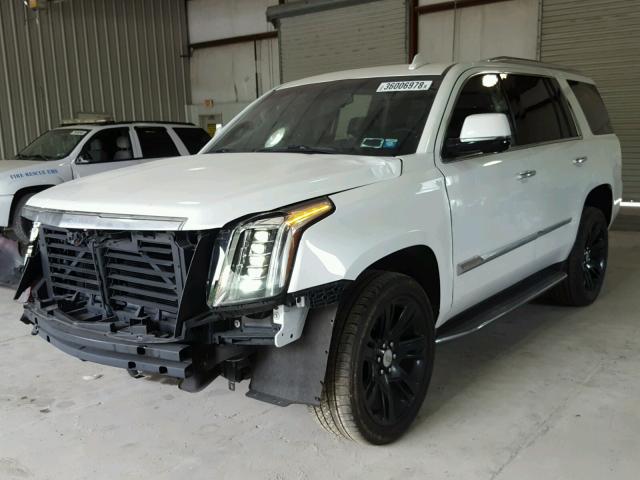 1GYS4BKJ0GR143822 - 2016 CADILLAC ESCALADE L WHITE photo 2