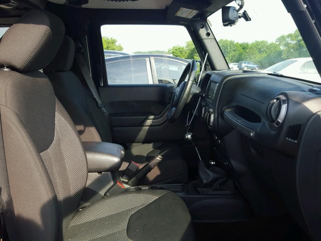 1C4AJWAGXGL150951 - 2016 JEEP WRANGLER S BLACK photo 5