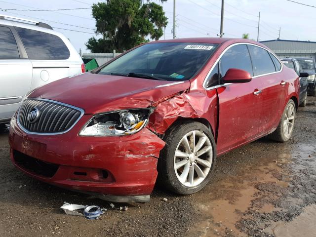 1G4PP5SK8C4216905 - 2012 BUICK VERANO RED photo 2